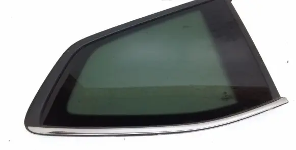 Volkswagen Atlas Rear side window 3CN845298