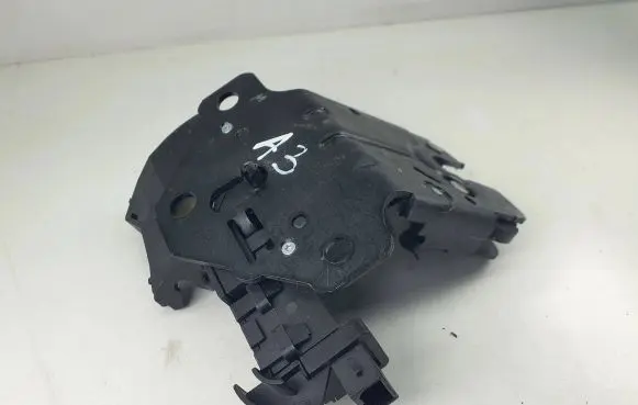 Audi A3 S3 8P Tailgate/trunk/boot lock/catch/latch 8P4827505C