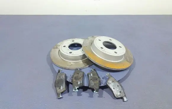 Mazda 3 I Rear brake disc 