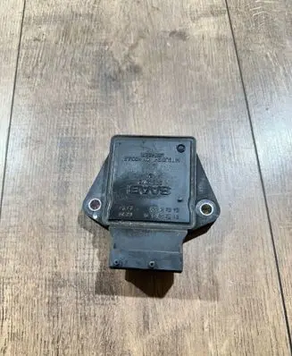 Saab 9-3 Ver2 Ignition amplifier control unit 55352173 E2M2 J5T45271