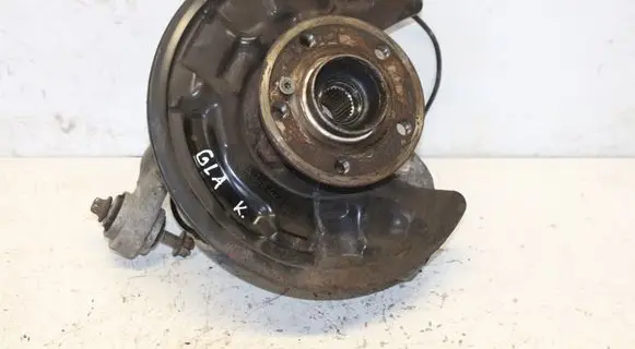 Mercedes-Benz GLA W156 Rear wheel hub