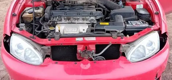 Hyundai Coupe Engine