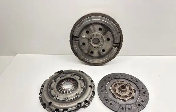 Citroen C4 II Picasso Clutch set kit 9800109780 9800109880 9800109680