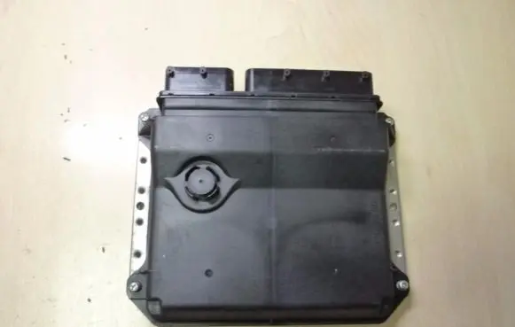 Toyota Auris 150 Other control units/modules MB2754008810 E570