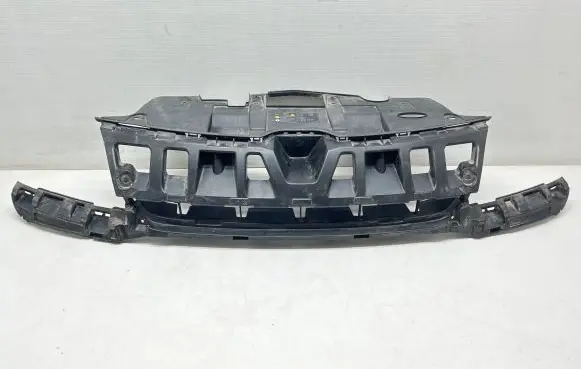 Renault Megane III Front bumper support beam 620367065R D95902 620369925