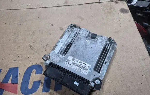Volkswagen PASSAT B6 Engine control unit/module 03L907309B 0281015131