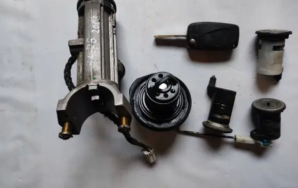Citroen C5 Ignition key/card 