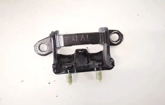 Nissan Qashqai Tailgate/trunk/boot hinge