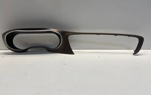 Chrysler Pacifica Panel trim 5RL24156AB 041816 628480281
