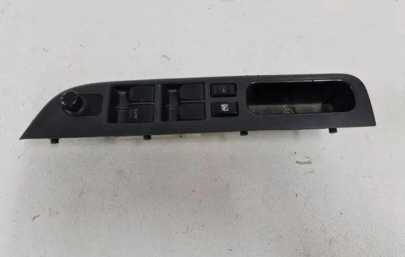 Suzuki Swift I Electric window control switch