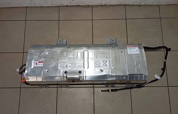 Hyundai Ioniq Hybrid / electric car battery 37501G2100