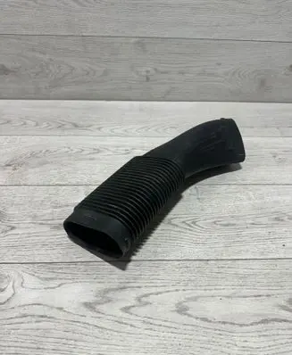 BMW X6 E71 Air intake duct part 7812058