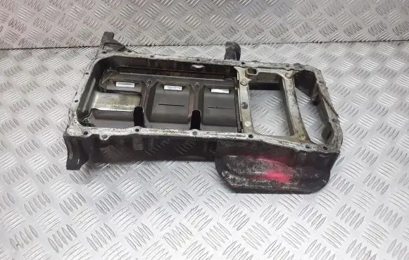 Nissan Almera N16 Oil sump