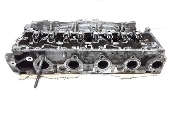 Volvo V60 Engine head 9684487210