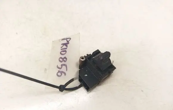 Chrysler PT Cruiser Electric window control switch 56042387