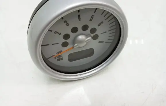 Mini One - Cooper R50 - 53 Speedometer (instrument cluster) 6924924 RG21443015 AR0041005