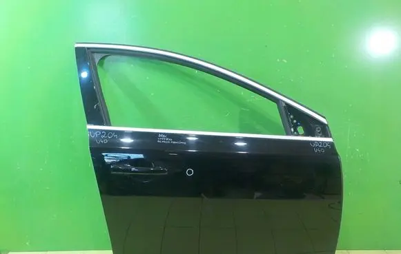 Volvo V40 Front door PRZOD PRAWE