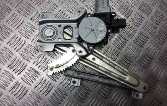 Mitsubishi Outlander Rear door window regulator with motor