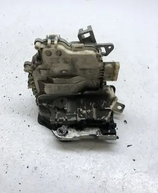 Audi A4 S4 B8 8K Rear door lock 8K0839016C