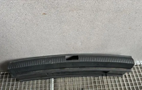 Skoda Rapid (NH) Trunk/boot sill cover protection 5JJ863459