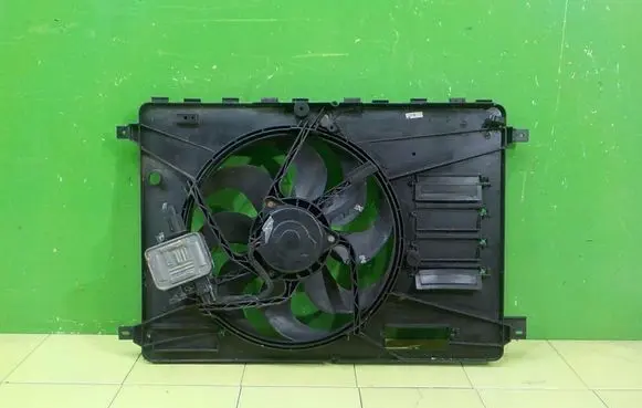 Ford Kuga I Fan set 6G918C607GK