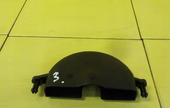 Audi A1 Timing chain cover 04E103669C