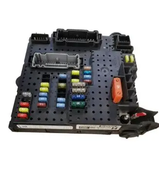 Volvo S60 Fuse module 30786646 28080156 07W385