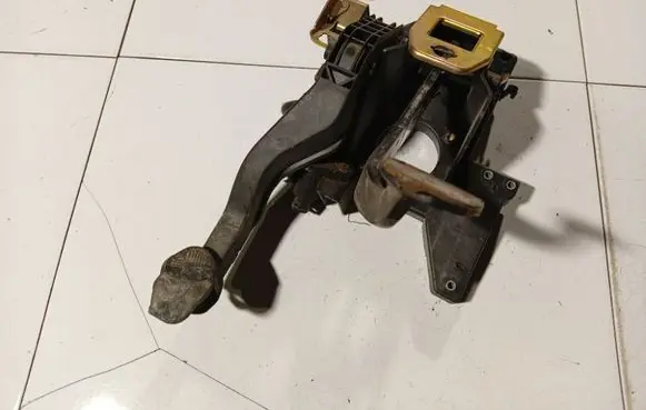 Peugeot Boxer Clutch pedal 
