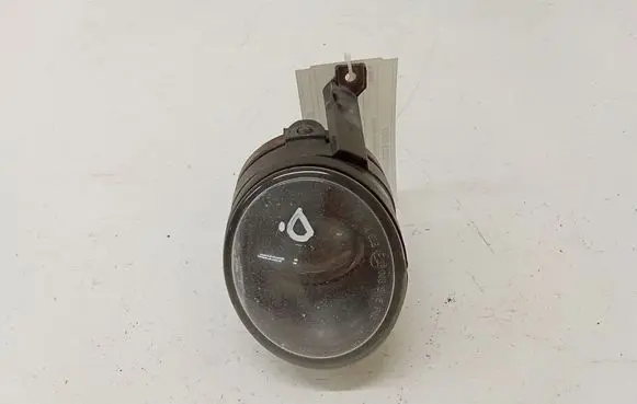 Volkswagen Touran I Front fog light 27048000