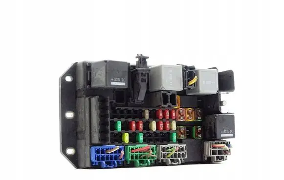 Jaguar XJ X351 Fuse module DW9314N030AB