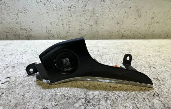 Jeep Grand Cherokee Engine start stop button switch 68207000AA 13005EWEZG T04730153A0706