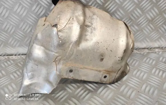 Mini One - Cooper Coupe R56 Exhaust heat shield 8509072