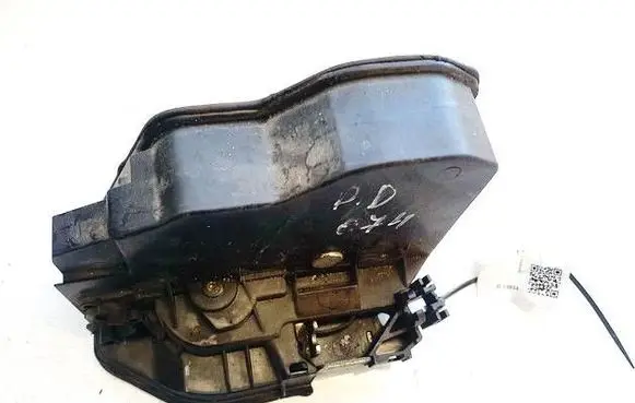 BMW 5 GT F07 Front door lock 7202144 A053702