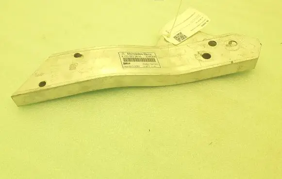 Mercedes-Benz GLC X253 C253 Radiator support slam panel bracket A2536203800 T52782A