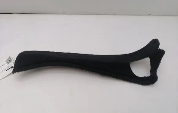 Trunk/boot lower side trim panel