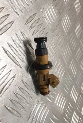 Volvo S40 Fuel injector 9125821