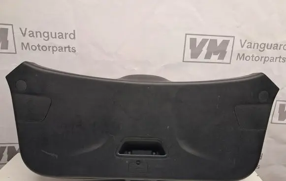 Hyundai i40 Tailgate trim 817553Z000