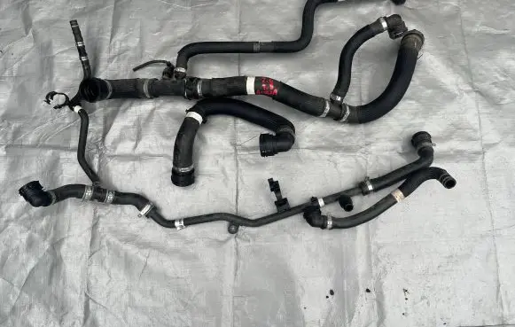 Alfa Romeo Giulia Engine coolant pipe/hose