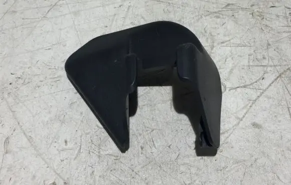 Toyota Yaris Front passenger seat rail trim 721370D110