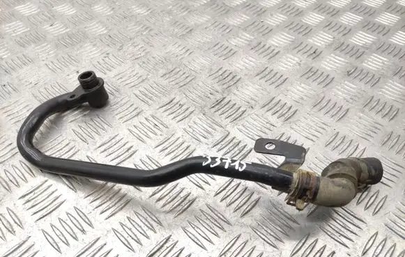 Volkswagen PASSAT B8 Engine coolant pipe/hose 04L121065AJ