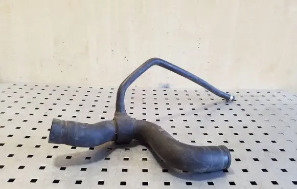 Audi A6 S6 C4 4A Engine coolant pipe/hose 4A0121101C
