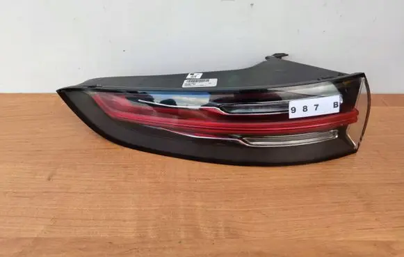 Porsche Cayenne (9Y0 9Y3) Rear/tail lights 9Y0945095D