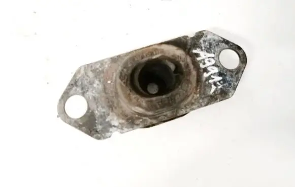 Nissan Note (E11) Engine mount bracket 8200352861