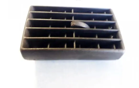 Audi 80 90 B3 Dash center air vent grill 893820921