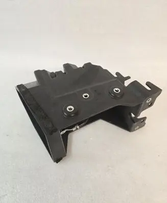 Volvo XC90 Battery box tray 31651454