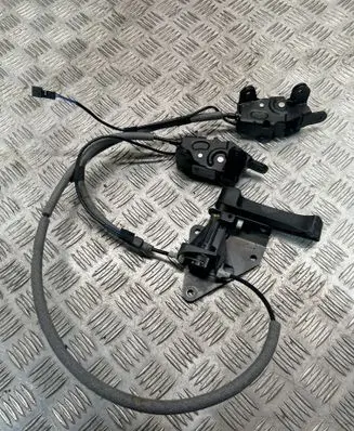 BMW X5 F15 Tailgate release/open handle 7162149 7183196 7351058