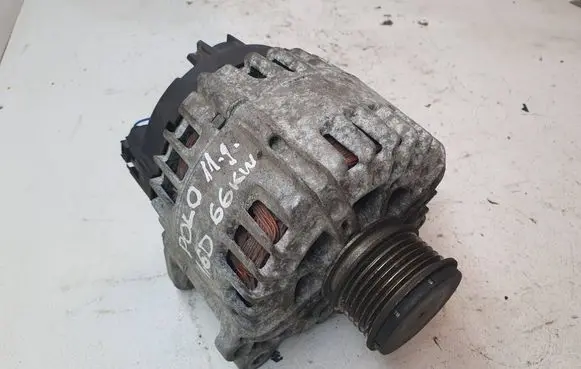 Volkswagen Polo V 6R Generator/alternator 03L903023A 2608901A TG14C031