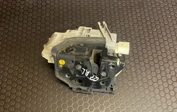 Audi Q7 4L Rear door lock 3C4839015A