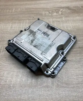Peugeot 406 Engine control unit/module ECU 9652183480 0281011520