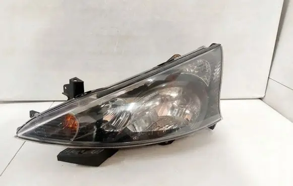 Mitsubishi Grandis Headlight/headlamp